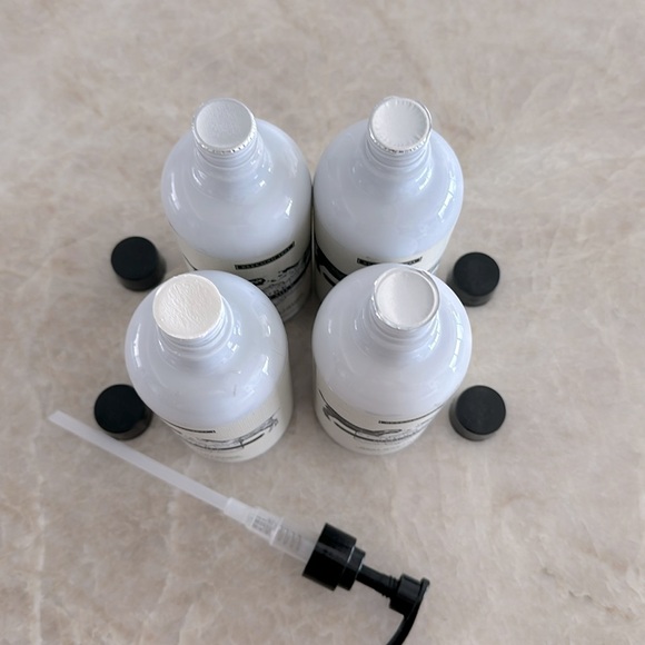 Pack of four- Beekman 1801 Pure Goat Milk Lotion Fragrance Free 12.5 oz. - Picture 4 of 4